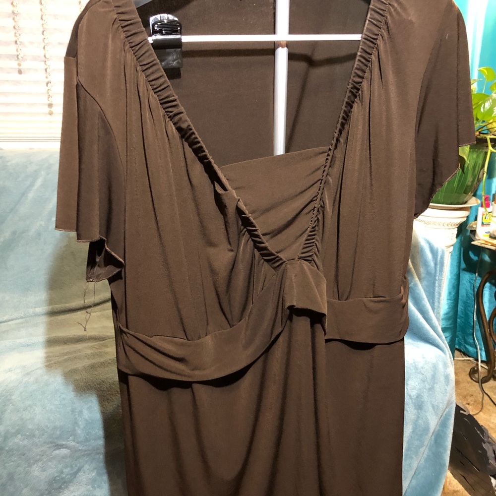 Brown blouse 🎉Buy 2 $5 items, get 1 free.🎉